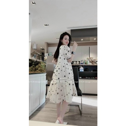 Đầm bầu suông babydoll trắng hoa nhí, form tầng dáng xoè mặc cực xinh xắn trẻ trung V12