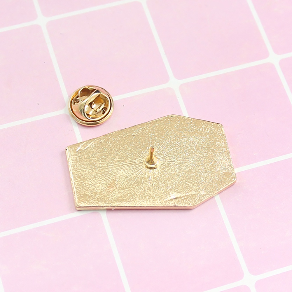 YOML✔Creative Coffin Enamel Brooch Pin Denim Jeans Badge Halloween Party Decoration