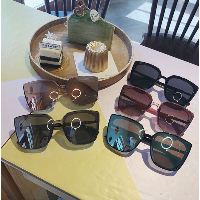 1 Kính Mát Oversize Phong Cách Retro | BigBuy360 - bigbuy360.vn