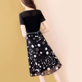 ĐẦM CHẤM BI EO CÁCH ĐIỆU