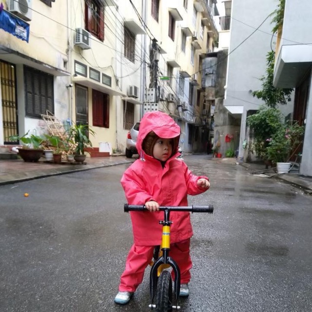 Bộ áo mưa trẻ em chống thấm cao cấp Khánh Chi (bảng size theo cân nặng chiều cao ở hình bên cạnh)