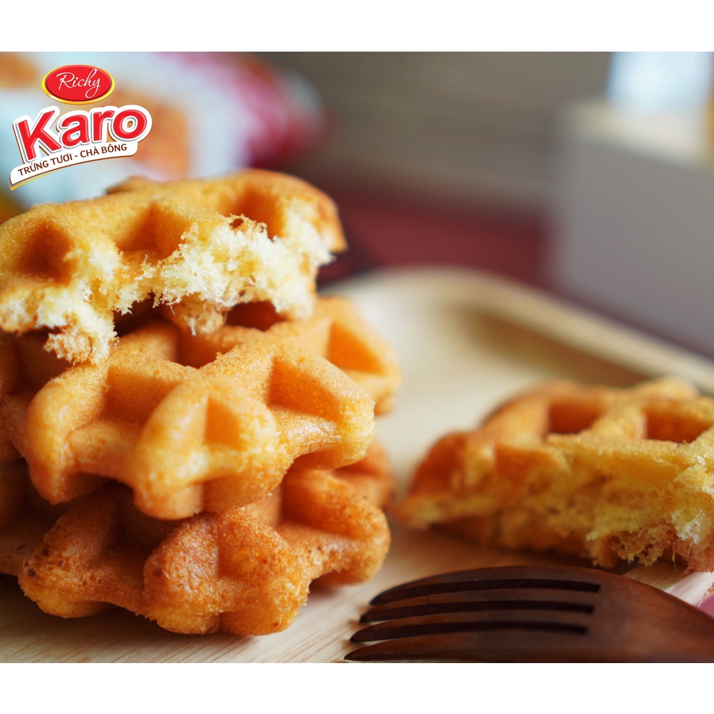 Bánh trứng tươi chà bông Karo gói 156g