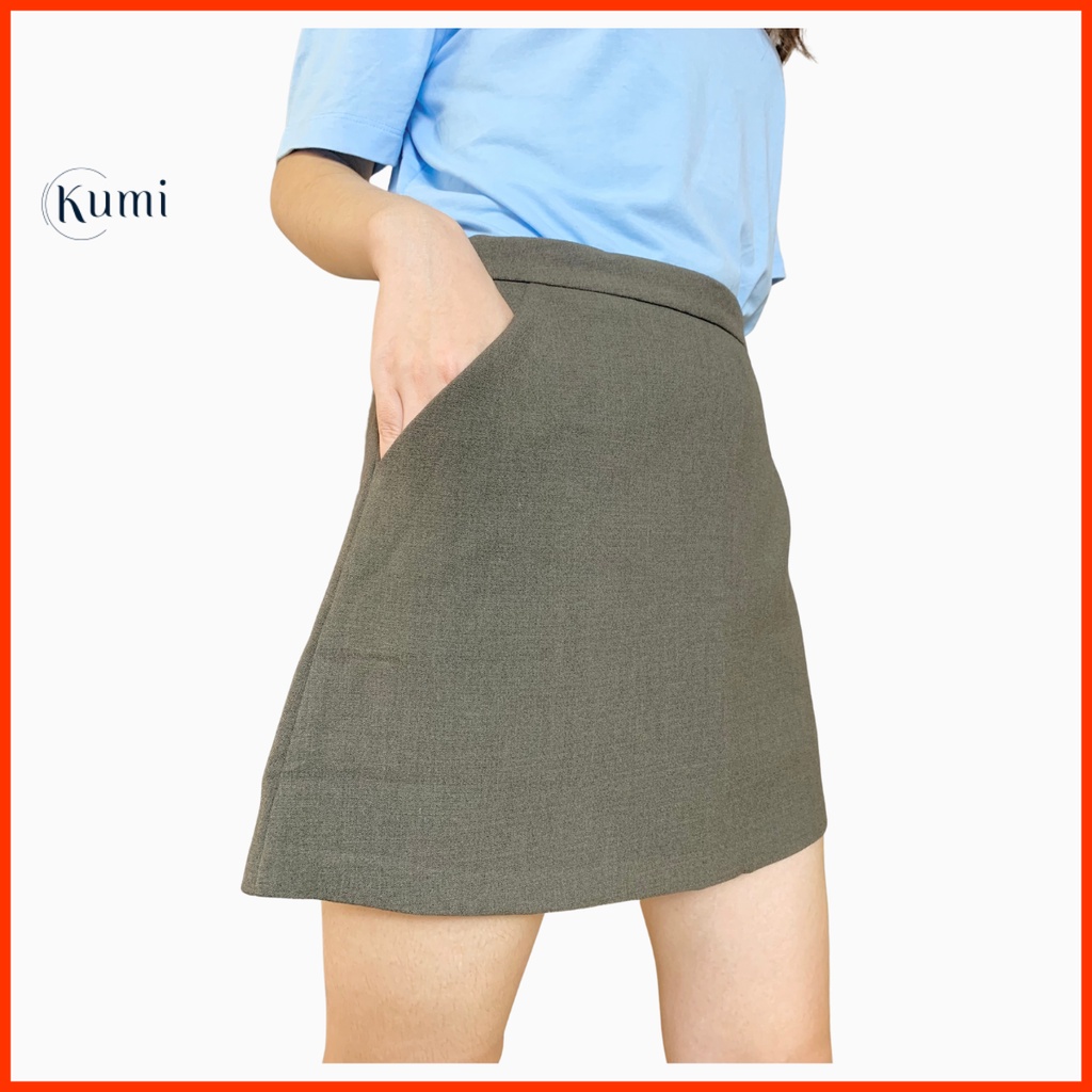 Chân váy Kaki cao cấp co giãn dáng chữ A năng động trẻ trung mặc tại Kumi Fashion | BigBuy360 - bigbuy360.vn