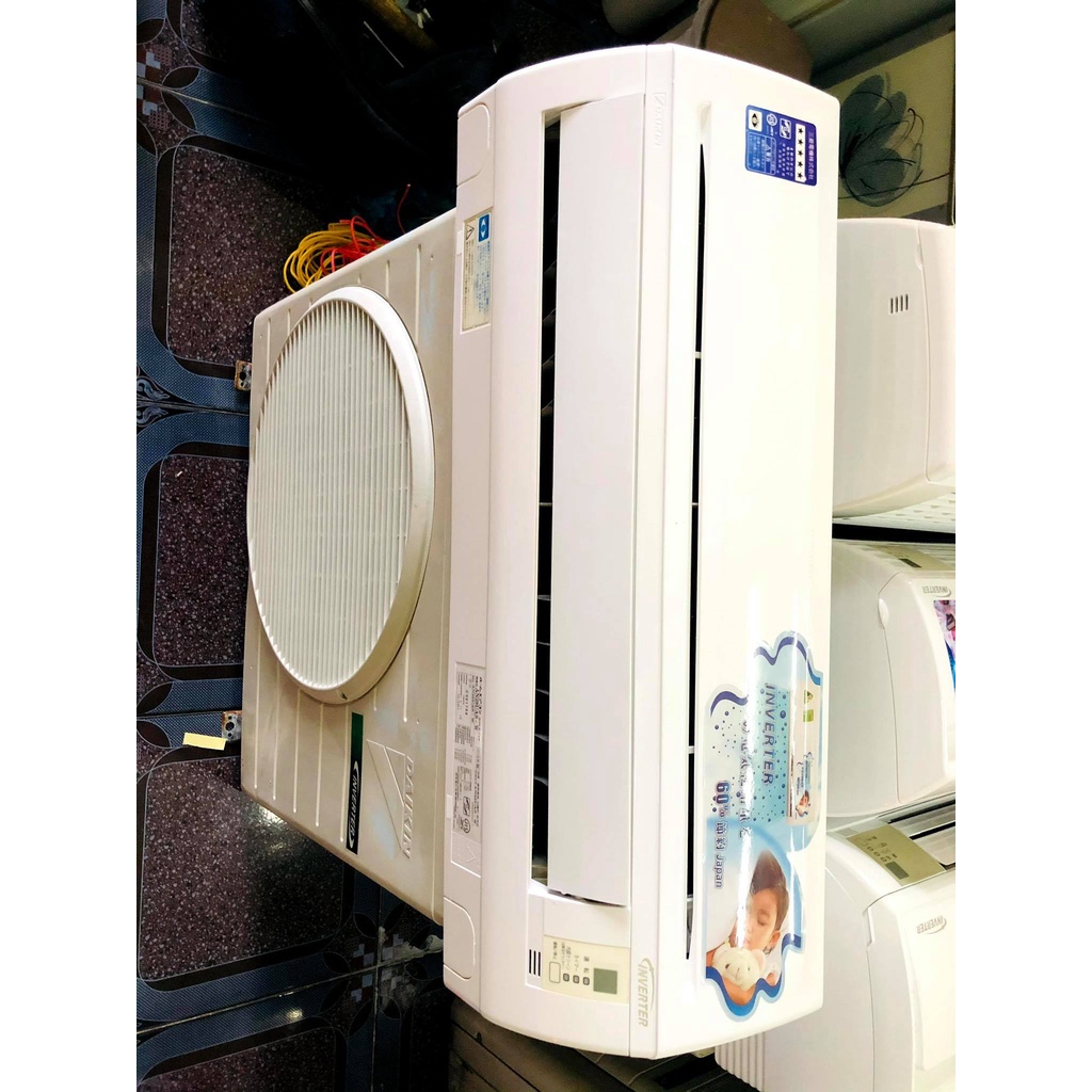 Máy Lạnh DAIKIN 1.0 HP Inverter Nhật Bản Streamer( Lọc Không Khí)