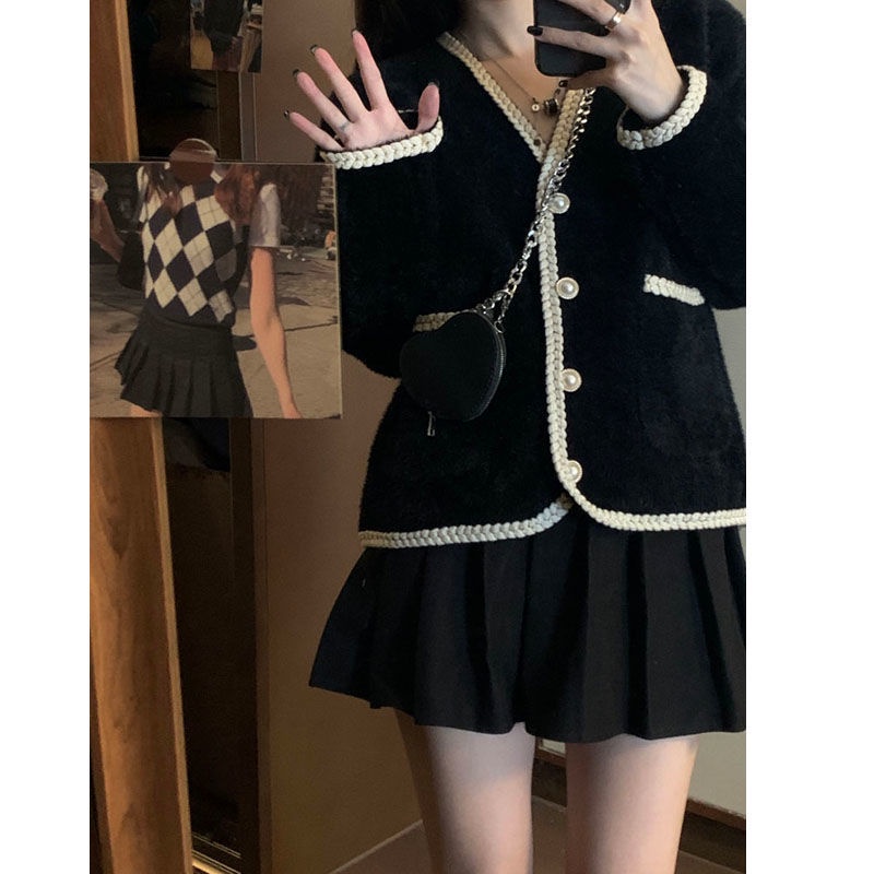 Set áo khoác cardigan tay dài màu sắc tương phản và chân váy xếp ly phong cách phương tây cho nữ (có bán lẻ)