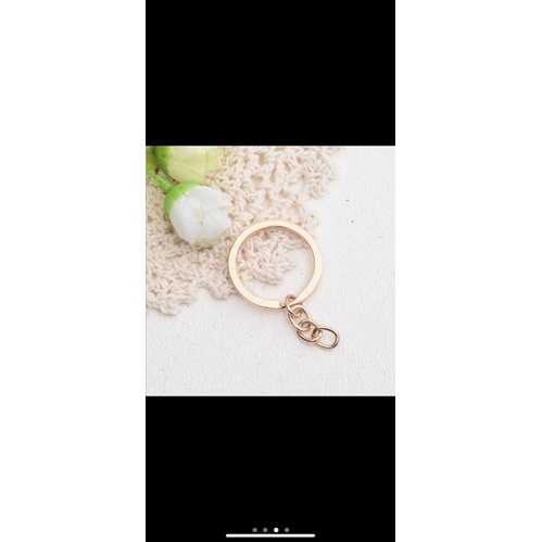 Móc khoá khoen nhọn càng cua làm handmade