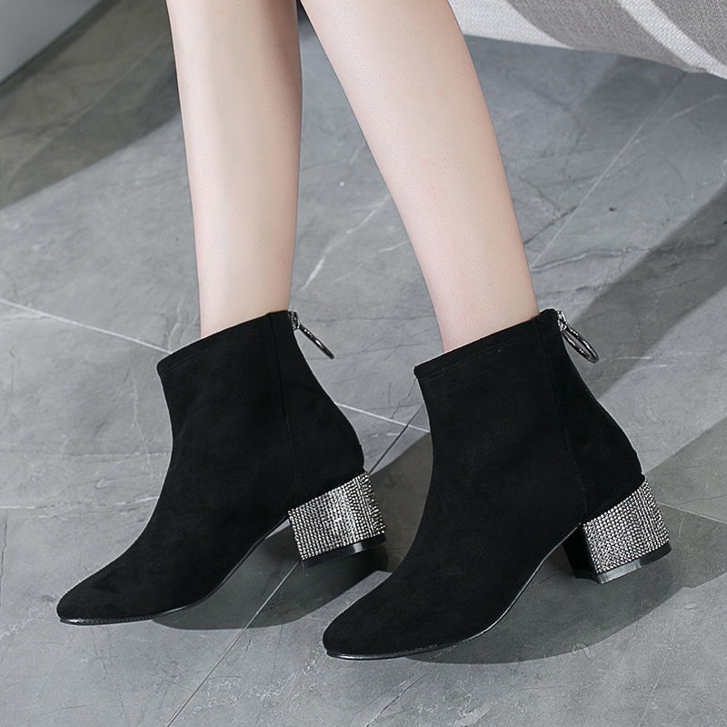 (VIDEO)Bốt Nữ Da lộn Khóa Sau Gót Đá Kiểu Dáng Hàn Quốc | BigBuy360 - bigbuy360.vn