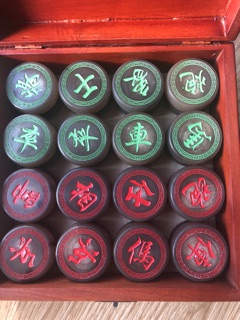 Quân Cờ Sừng Trắng Cao Cấp