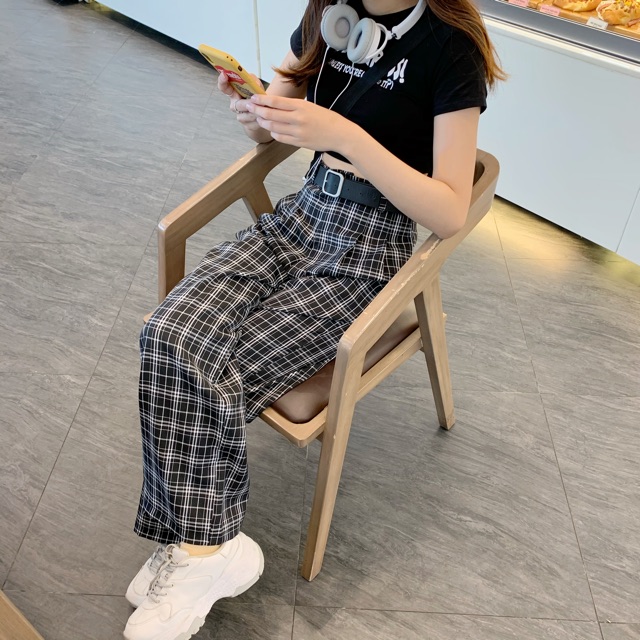 Quần kẻ caro ống suông cạp cao ( hình shop tự chụp ). | BigBuy360 - bigbuy360.vn