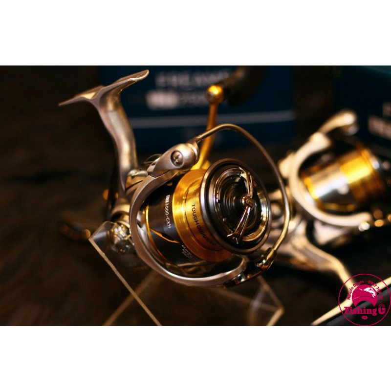 Máy đứng Daiwa Freams 2500/3000