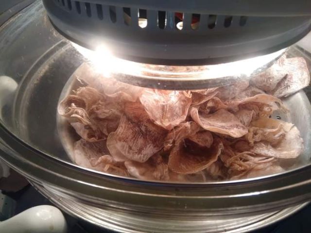 [AN TOÀN, CHẤT LƯỢNG] Mực rim me, mực rim tỏi ớt nhà làm - ngon sạch không hoá chất Hũ 200g | BigBuy360 - bigbuy360.vn