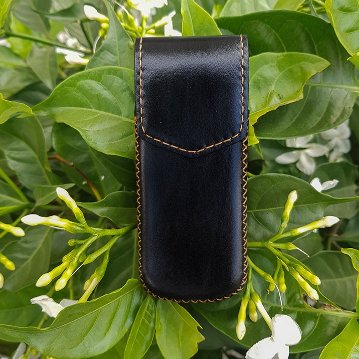Bao da Nokia 8800 - Da bò thật - Đồ da thủ công - Màu đen BV0258