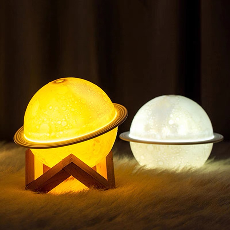 Máy Phun Sương Để Bàn Cao Cấp Tích Hợp Đèn Ngủ 3 Màu, Khuếch Tán Tinh Dầu Moon Light 3D Cảm Ứng