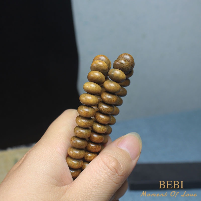 Chuỗi Hạt Đeo Tay Bằng Gỗ Đàn Hương 10 * 6mm