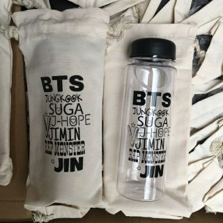 Bình nước trong suốt BTS mới giao ngẫu nhiên mẫu