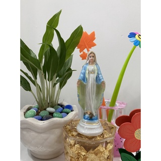Tượng Đức mẹ ban ơn