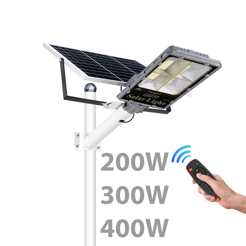 Đèn Đường Năng Lượng Mặt Trời Lion Solar Light 200W/300W/400W + Tấm Pin rời + Cảm biến chuyển động + Có điều khiển từ xa