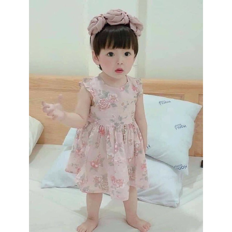 Váy hoa hồng xinh xắn cho bé gái H.M UK A.uth size 6/9m đến 3/4y