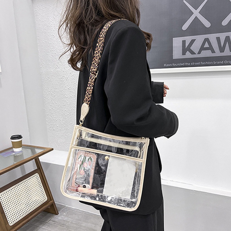 Túi Đeo Chéo Vai Trong Suốt Họa Tiết Da Báo Có Thể Điều Chỉnh Kích Thước