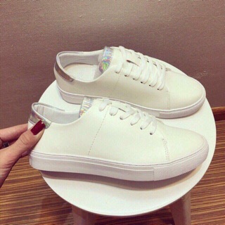 Giày sneaker Asos gót bạc VNXK