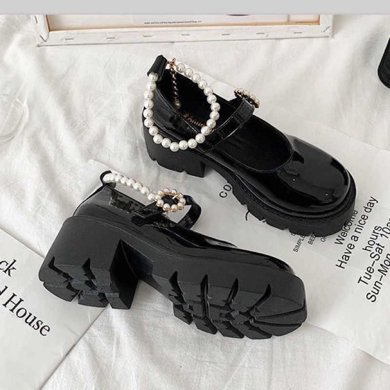 Giày oxford đế cao phối dây hạt phong cách retro