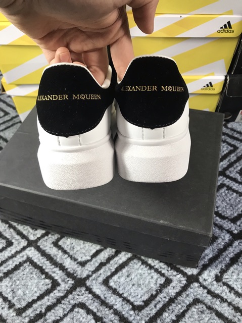 Giầy Thể Thao MC Queen đen | BigBuy360 - bigbuy360.vn
