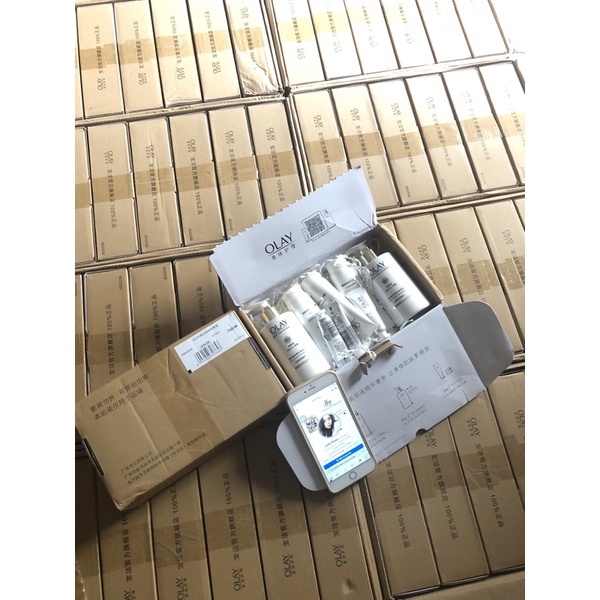 Kem dưỡng body Olay Retinol/whitening/Ràdian mới