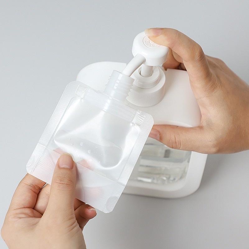 Túi nhựa chiết mỹ phẩm, dầu gội.. có đủ size 30ml, 50ml. 100ml có lắp bật tiện dụng- Như Trang Plaza