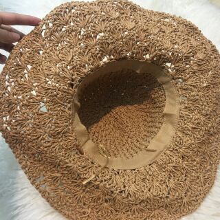 Mũ cói đi biển( cói móc)