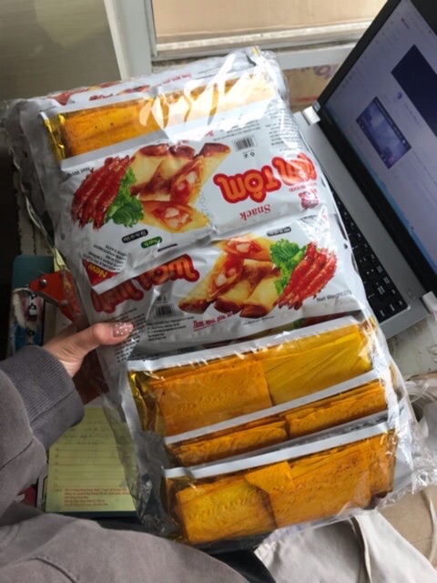 Sỏ bịch 30 gói snack nem tôm 🦐 giòn ngon