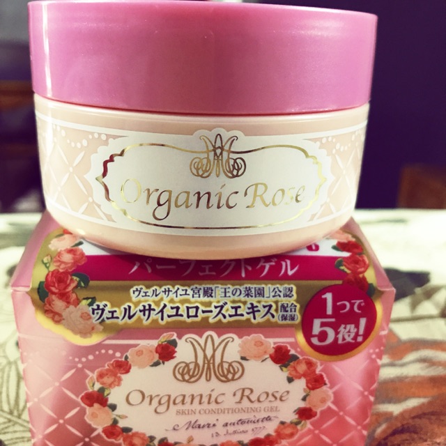 Kem dưỡng Meishoku Organic Rose Skin Conditioner Gel