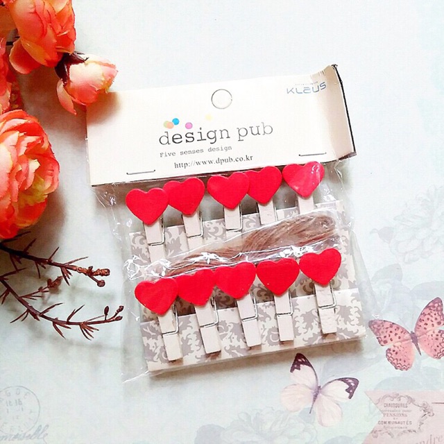 Kẹp gỗ Design Pub tặng kèm dây cói