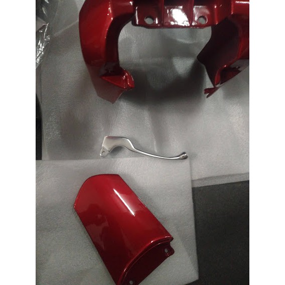 Ốp đuôi xe SYm Ez 110 màu đỏ