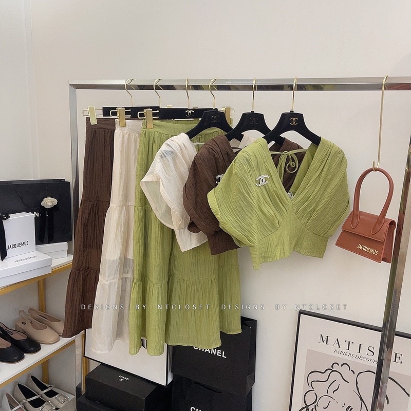 Set áo mix chân váy midi tơ nhăn kèm tag nt closet