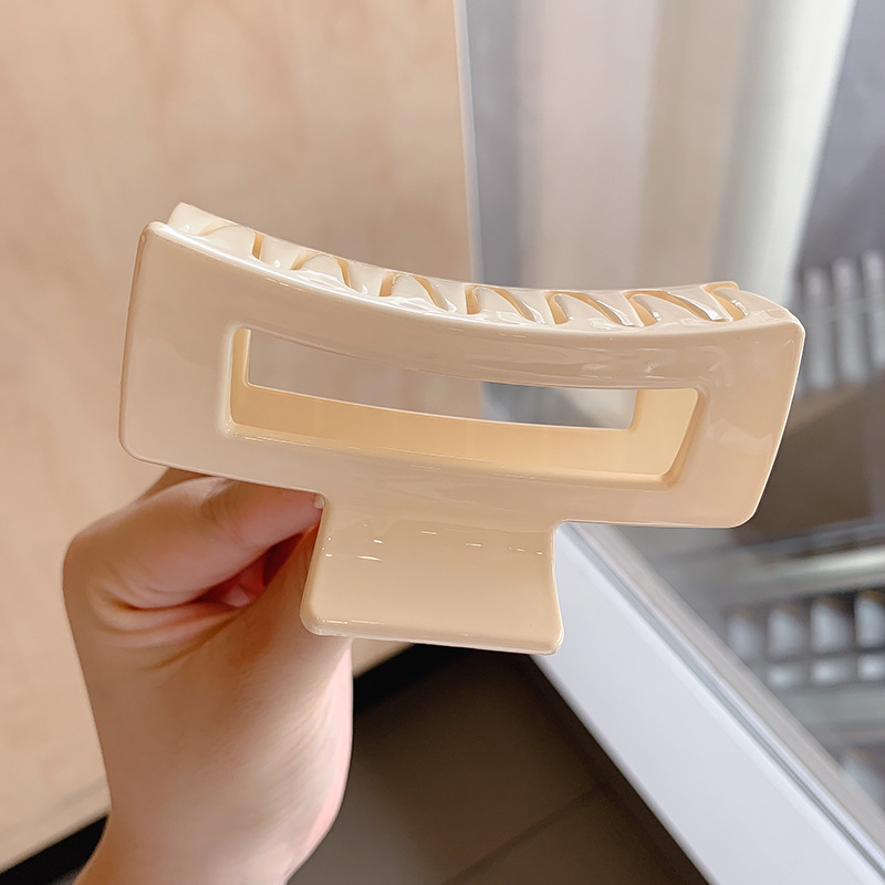 Kẹp tóc kiểu dáng đơn giản phong cách Hàn Quốc cho nữ ngọt ngào