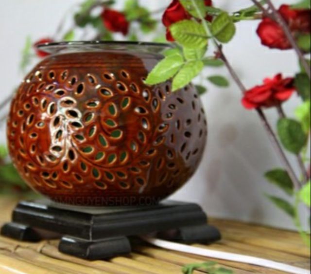 Đèn xông tinh dầu bằng điện