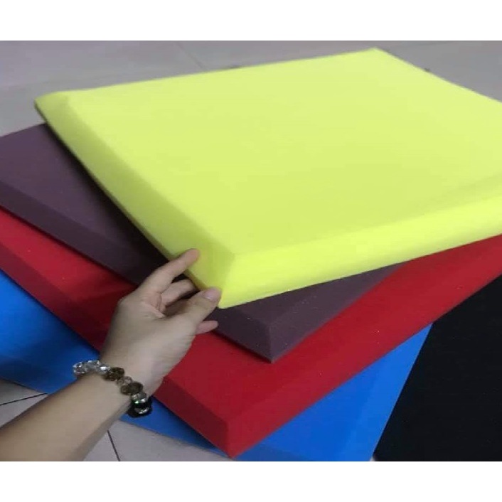 Tấm Mút Tiêu Âm Cách Âm FOAM.Size 50*50 Cm.Dày 5Cm( Hàng Chống Cháy-K21)