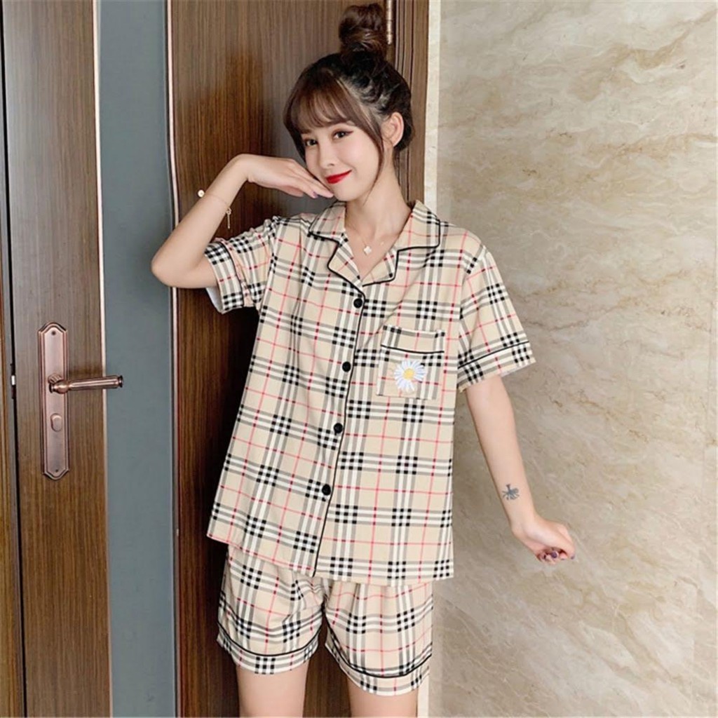 Đồ bộ Pijama quần đùi áo cộc tay hoạt hình dễ thương mặc ngủ mặc nhà cho nữ | BigBuy360 - bigbuy360.vn