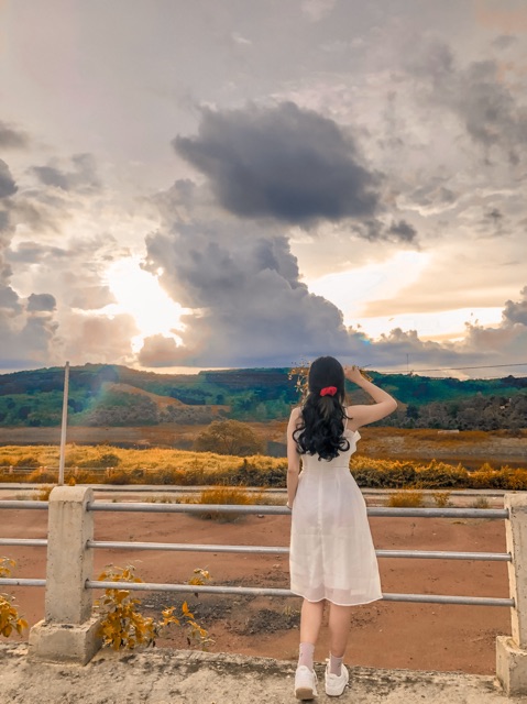 [kem hinh that] đầm 2 dây xếp ly siêu xinh | BigBuy360 - bigbuy360.vn