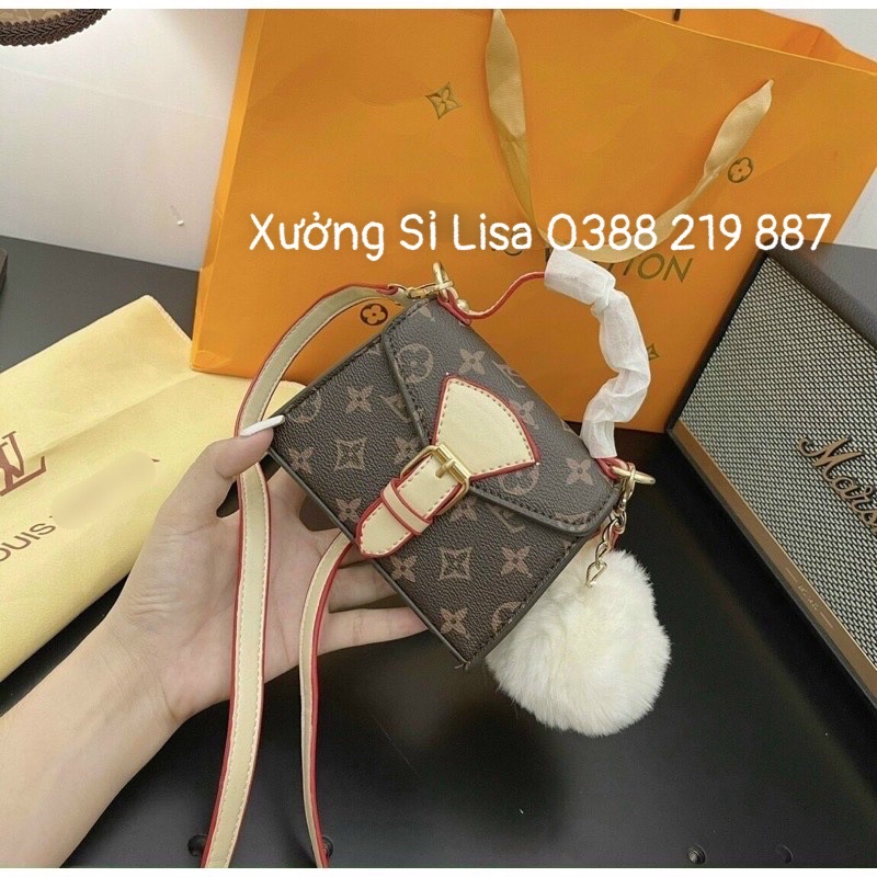 Túi Xách Nữ Túi Đeo Chéo Mini Hoa Nâu Khuy Gài Size 14 không kèm quả bông