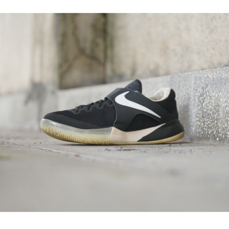 NIKE ZOOM LIVE GIANNIS ANTETOKOUNMPO  911090-011 GIÀY CŨ CHÍNH HÃNG