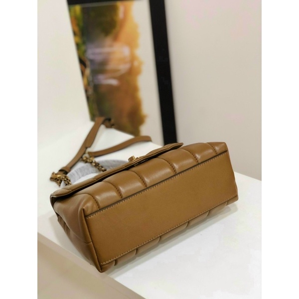 Túi Burch Kira Quilted ấn tượng