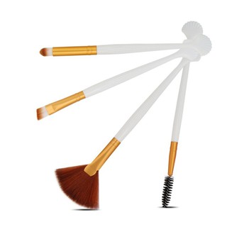 Set 4 cọ trang điểm.