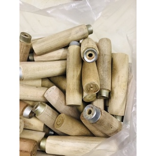 Cán đục cầm tay, cán liềm gỗ