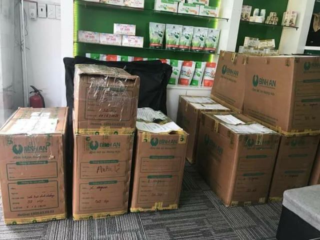 [ Freeship Toàn Quốc] Viên uống trắng da mờ nám Royal Linh spa- hàng chuẩn cty Bình An | BigBuy360 - bigbuy360.vn