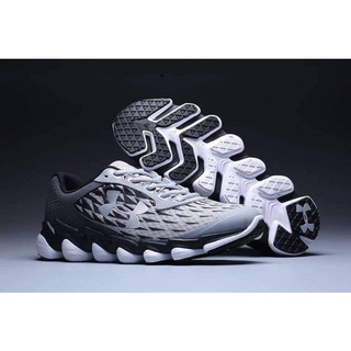 Sneakers chạy bộ Under Armour