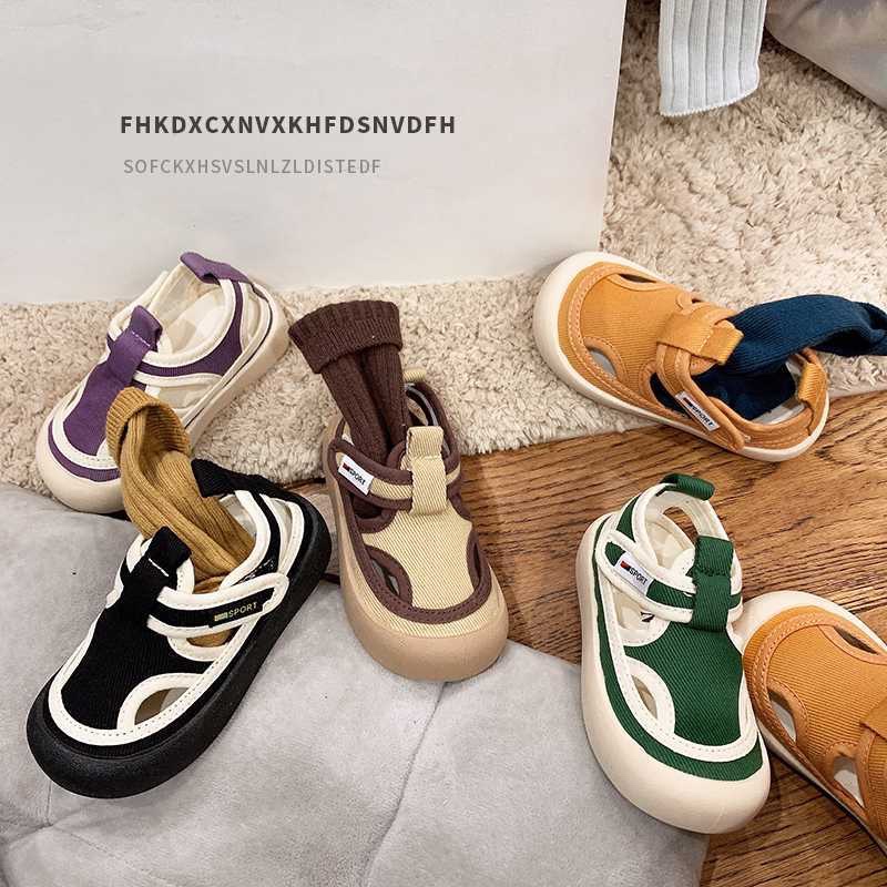 Giày thể thao hở mũi quai dán cho bé G831