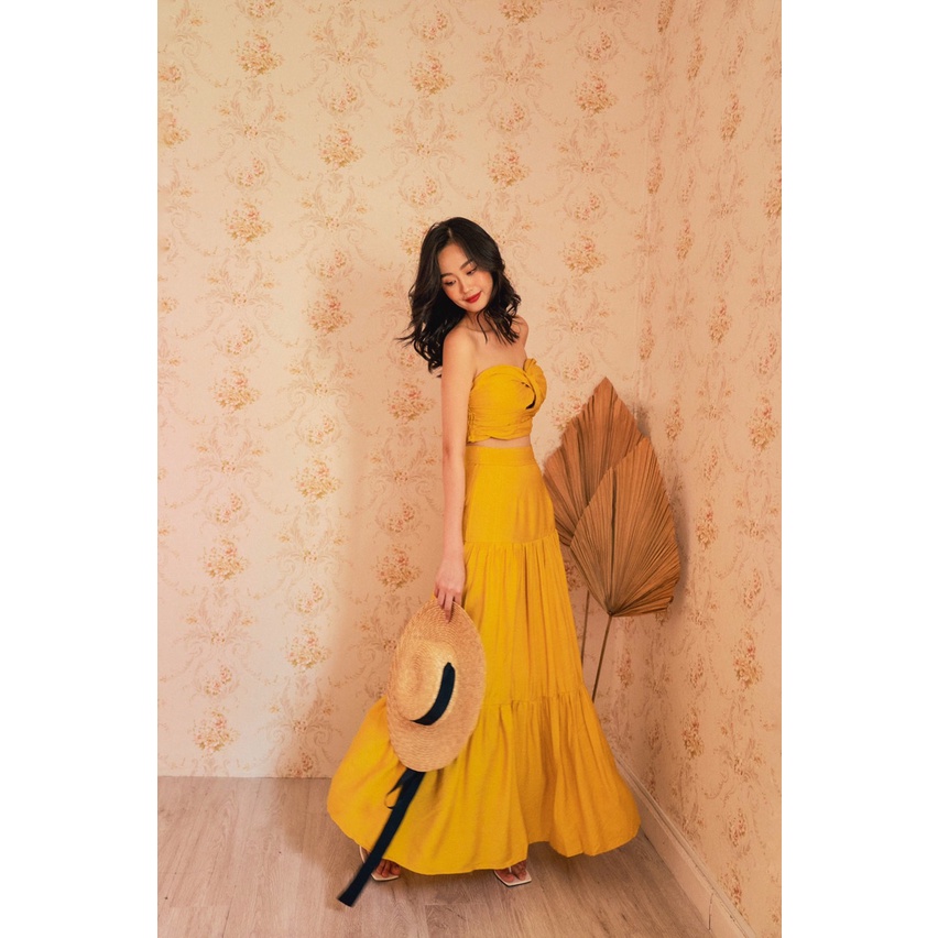 Set áo Kassandra Croptop và váy Maxi