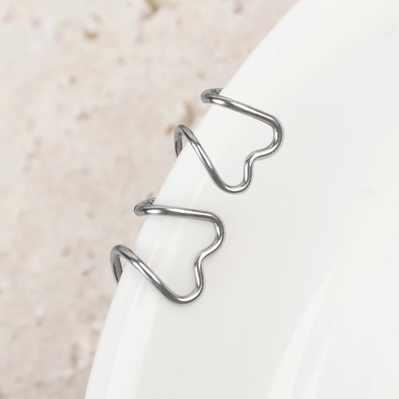 Khuyên Kẹp Vành Tai Hai Lớp Hình Trái Tim Bằng Kim Loại Màu Bạc Sáng Đơn Giản Phong Cách Hàn Quốc