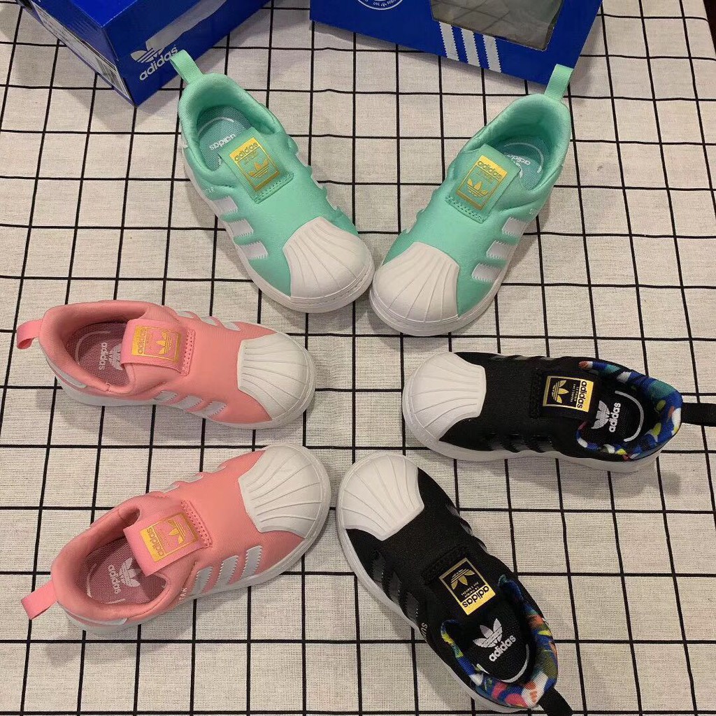 [Adidas giày]*Ready Stock* Adidas clover màu mới phù hợp với giày trẻ em giày thể thao Giày thông th ?